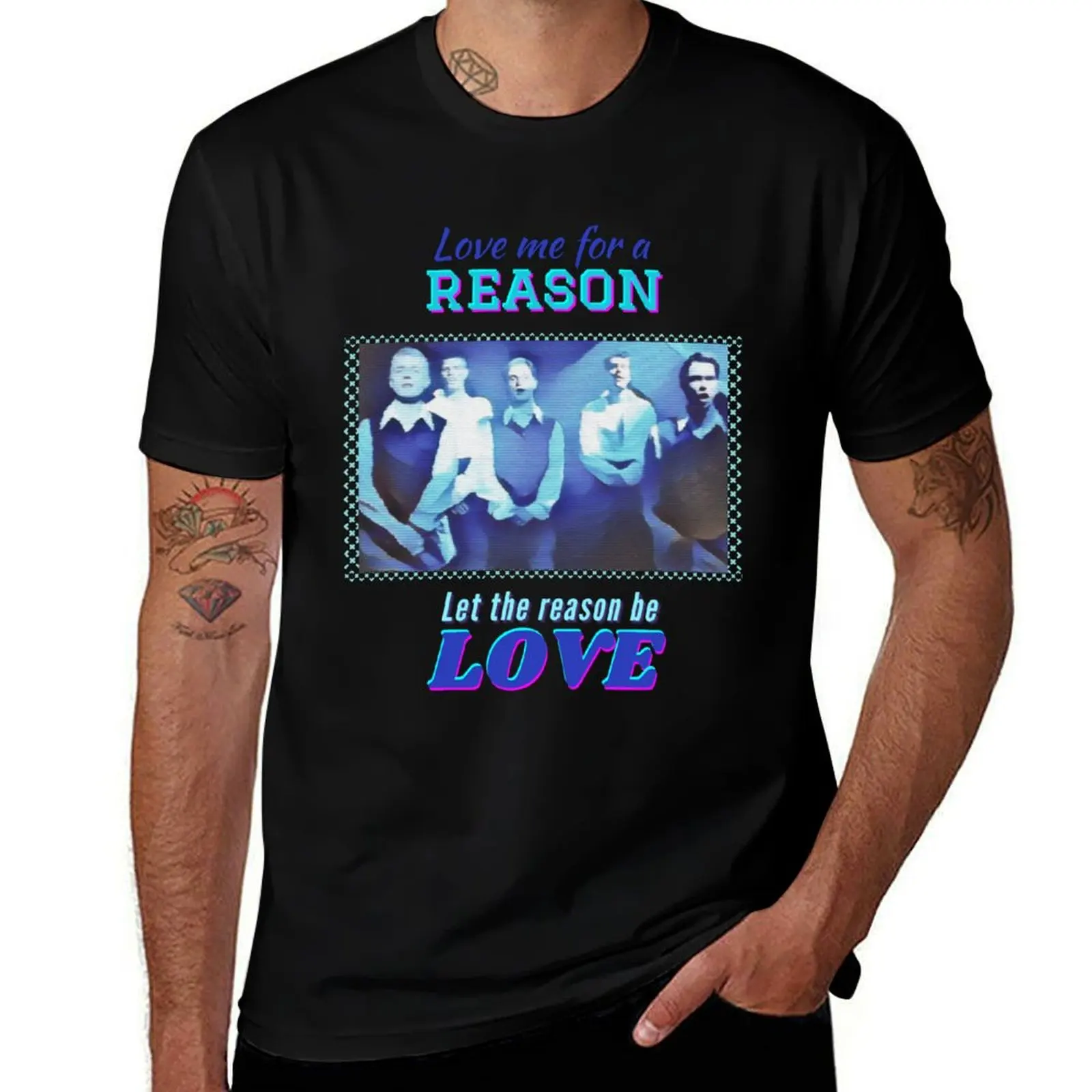 Love Me For A Reason 90s throwback T-Shirt Lightweight Casual Summer T-Shirt