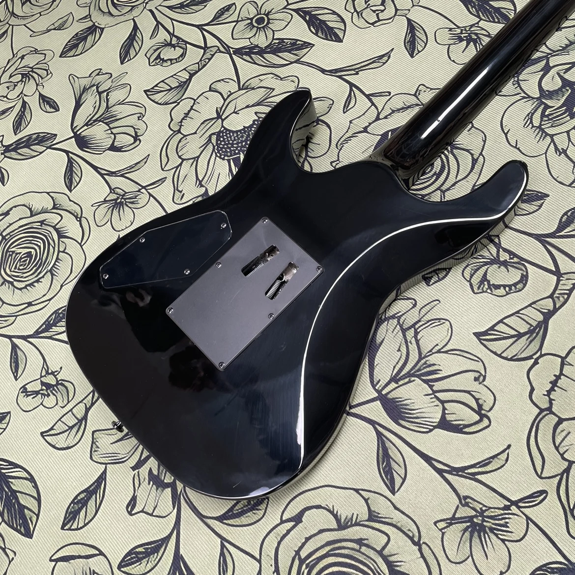6-string electric guitar, rosewood fingerboard smooth fret guitars, beginner to intermediate transition electric guitarra view 6