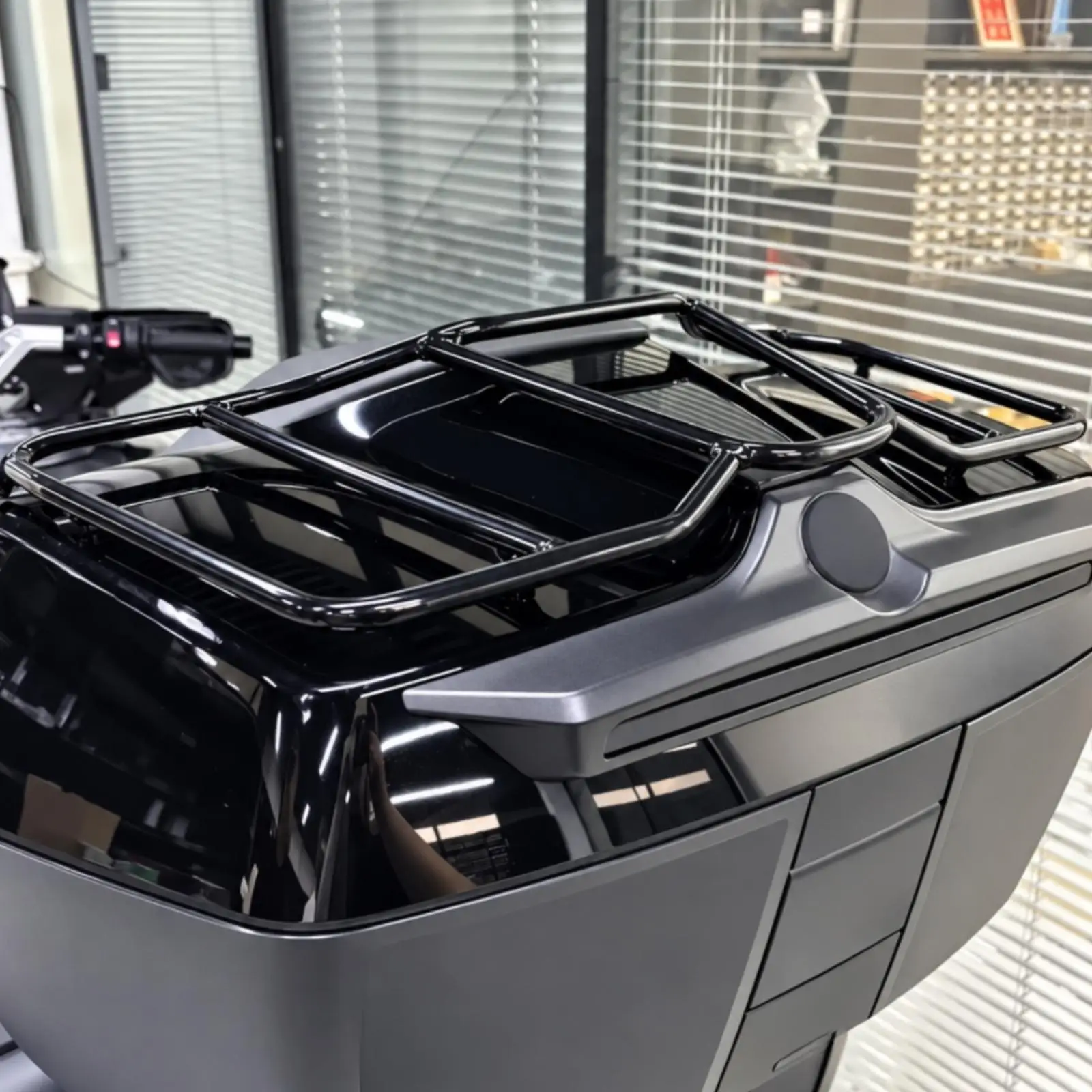 Premium Motorcycle Luggage Rack Trunk Mount Cargo Deck Aluminum for BMW R1300RT 2025 Travel Ready Storage