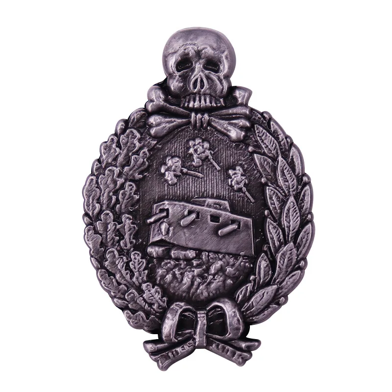 1pc Tank Panzer Skull Enamel Pin - Military Retro Design, Hardcore Gothic Style for Daily Wear & Tank Enthusiast Gifts