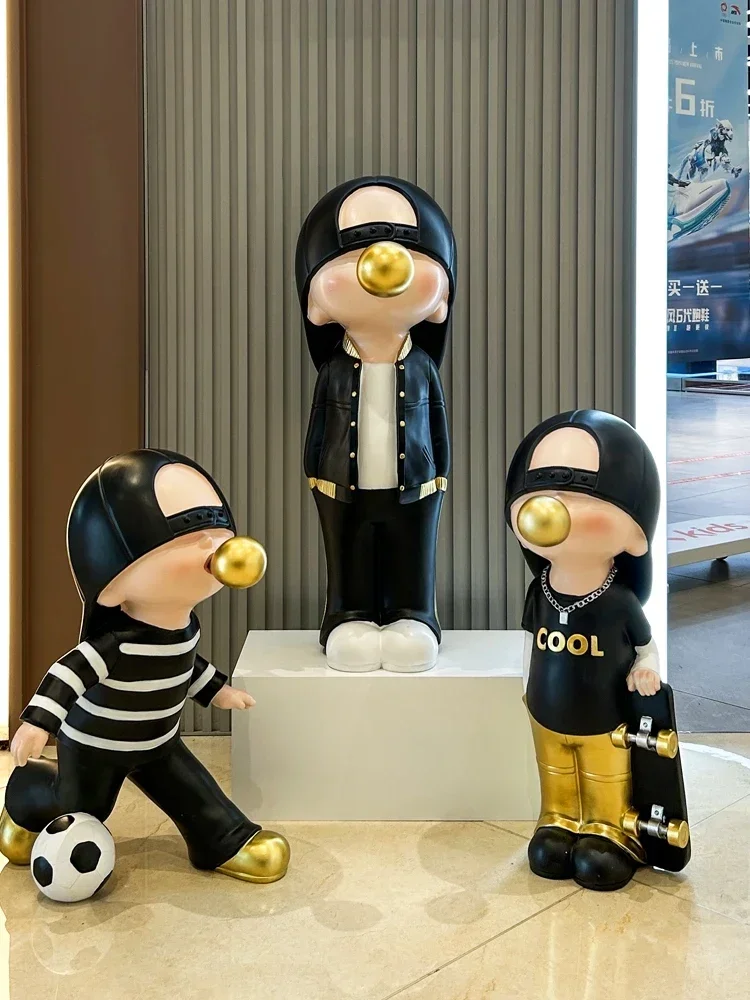 Creative Football Boy Action Figure Sculpture Table Decoration Accessories Athlete Statue Modern Home Decor Resin Crafts Gift