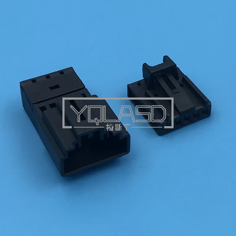 1 Set 5 Way Automobile Steering Wheel Cable Plug AC Assembly 8R0973705 8R0973605 1418778-2 1563569-1 Car Small Current Socket