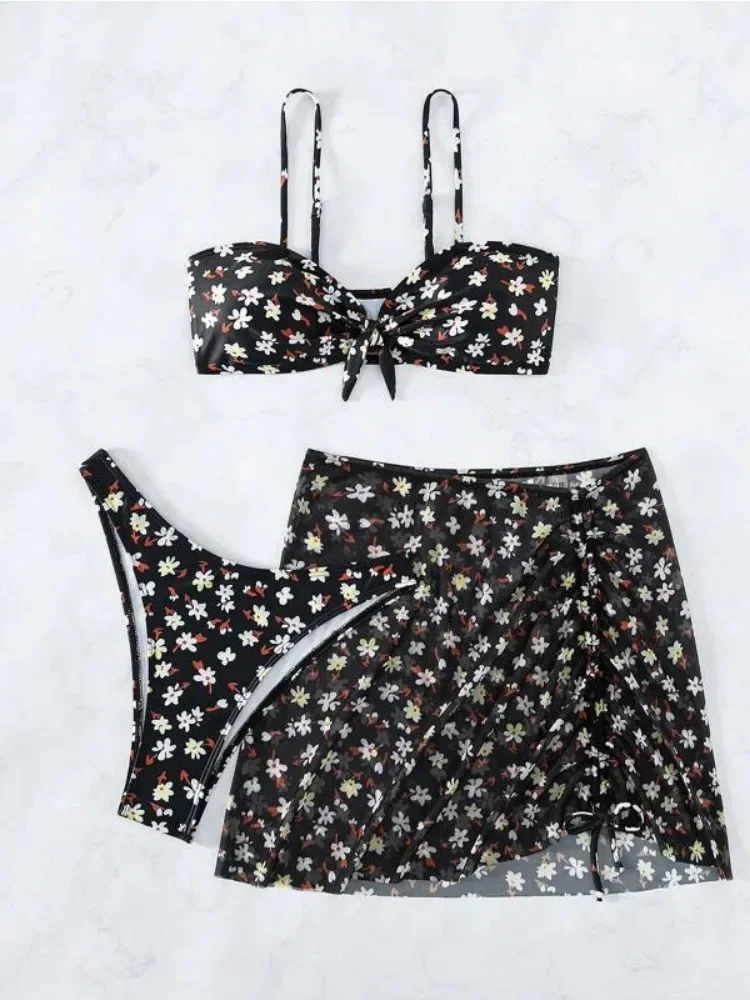 

Сексуальное бикини-бандо с цветком, 2025 г., женский купальник из трех предметов, бразильский купальник, женская пляжная одежда, стринги, купальный костюм, мини-бикини