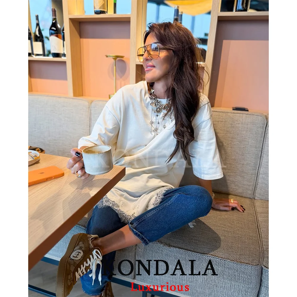 콘달라 캐주얼 시크 레이스 패치워크 티셔츠 여성용 O넥 반팔 루즈핏 여성 파티 탑 패션 2026 봄 Y2K 걸 시크 탑