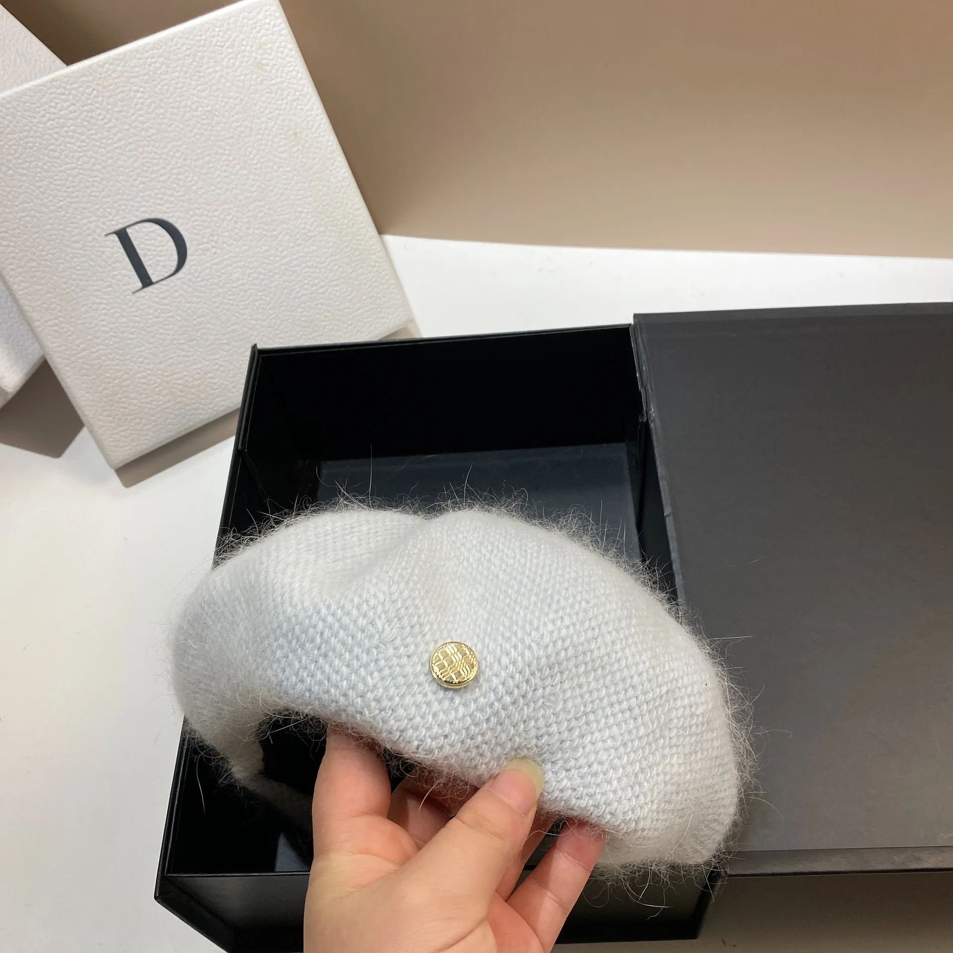 Angora Rabbit Fur Winter Knitted Wool Beret Fashion Metal Buckle Lady Warm Berets Girl\'s Painter Hat Outdoor Bonnet Beanie