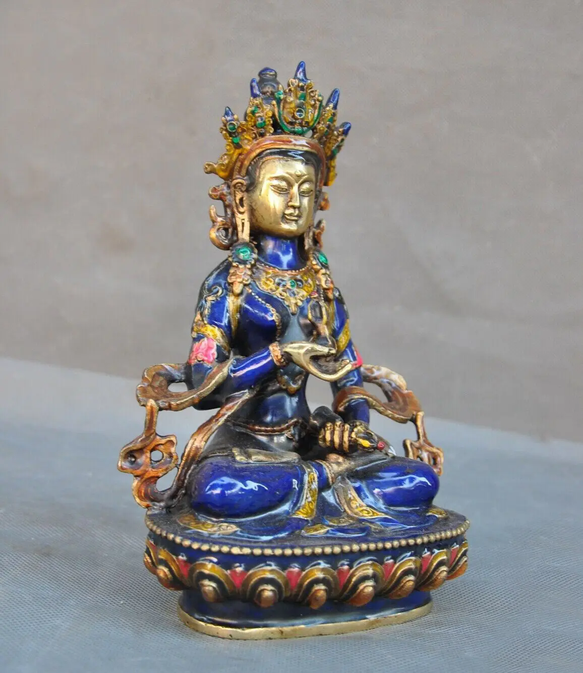 Buddha Tibet Perunggu Cloisonne Emas Vajrasattva Buddha Patung Tara Kuan-yin