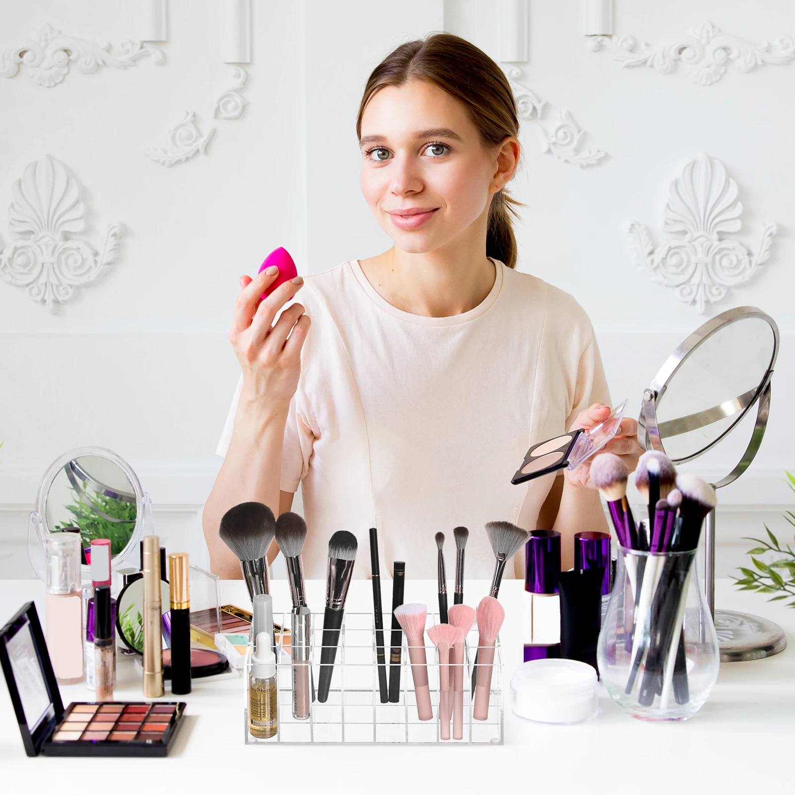 กล่องเก็บเครื่องสำอางอเนกประสงค์ 24 ช่อง  อะคริลิค  ความจุขนาดใหญ่  ที่วางลิปสติก  ชั้นวางโชว์บนโต๊ะ  สำหรับใช้ในบ้าน