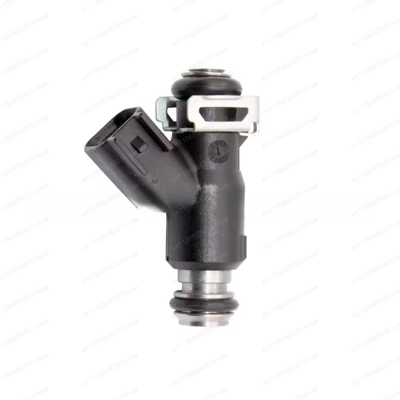 From 2 pieces 21040114901 2521248 Suitable for all-terrain ATV motorcycle fuel injector 25377440