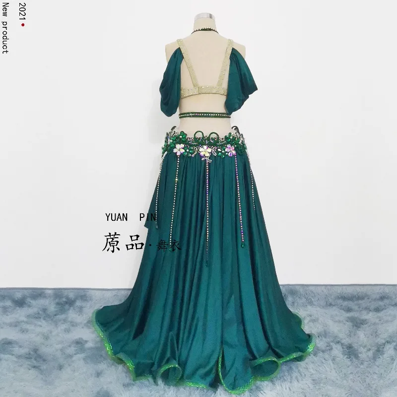 Customized Belly Dancewear Rhinestone Accessories Group Stage Suit Performance Costume Belly Dancing Bra Tassel Split Skirt Set