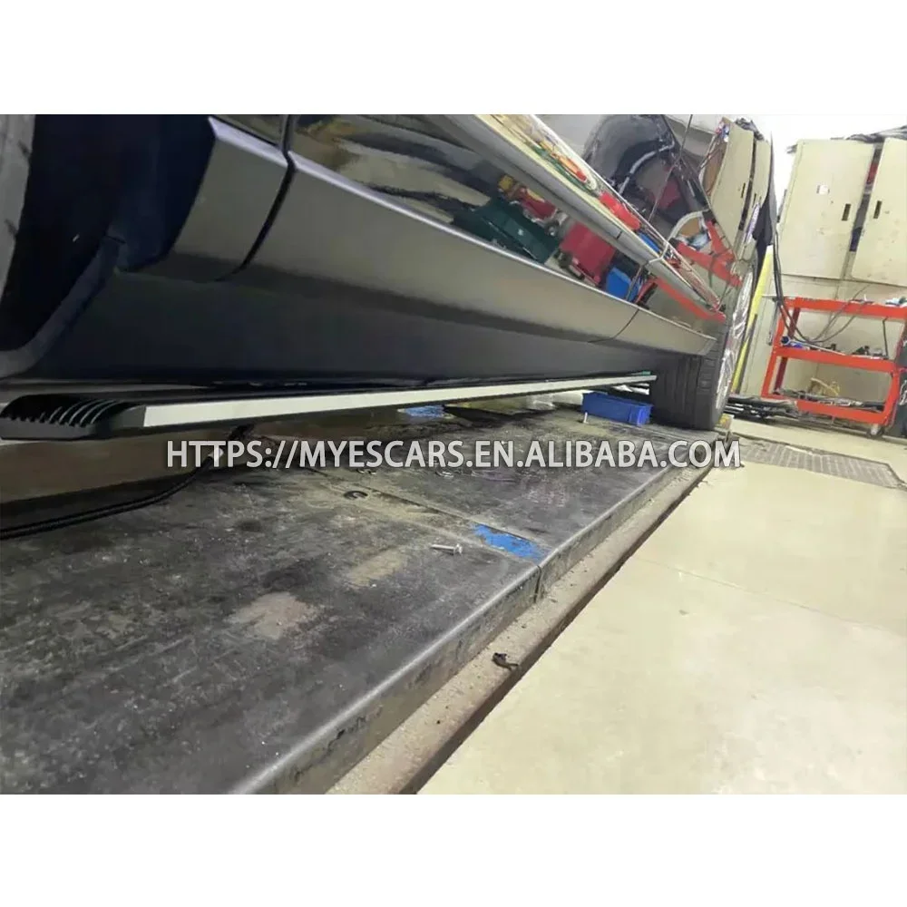 2025Aluminum Alloy Automatic Black Electric Side Steps Foot Pedal Power Running Boards for 2019+ Rolls-Royce Cullinan