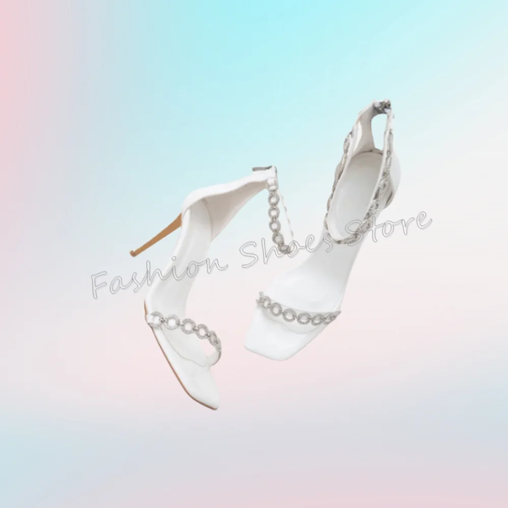 الأبيض كريستال سلسلة ديكور عودة زيبر الصنادل الخناجر عالية الكعب أحذية عالية الكعب للنساء الكعوب 2025 جديد Zapatos Para Mujere