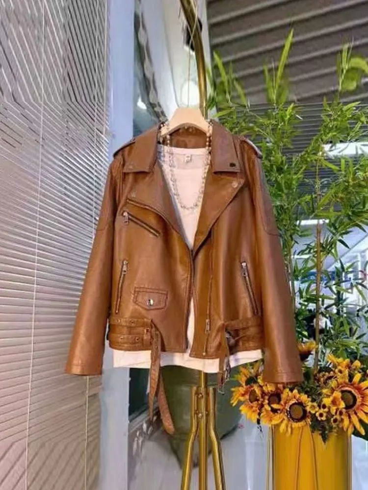Women's collar zipper long sleeved bottom buckle leather jacket chubby sister design sense stylish versatile jacket