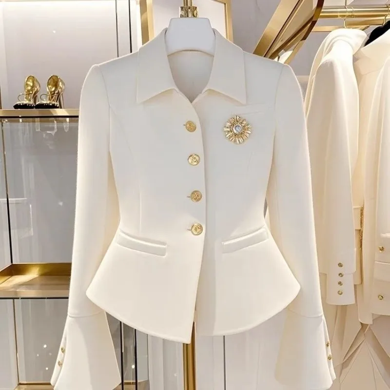 2025 Spring New Small Blazer Women's Short Temperament Casual Versatile Slim Young High-End Female Explosion