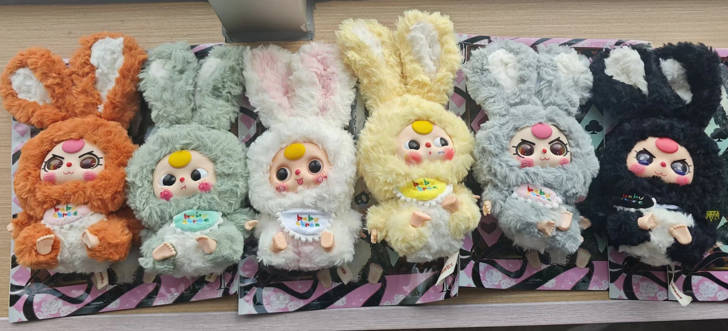 กล่องสุ่มของเล่นรุ่นใหม่ ลิมิเต็ดอิดิชั่น ตุ๊กตาน่ารัก ของตกแต่งโต๊ะทำงาน กล่องปริศนา ของขวัญ