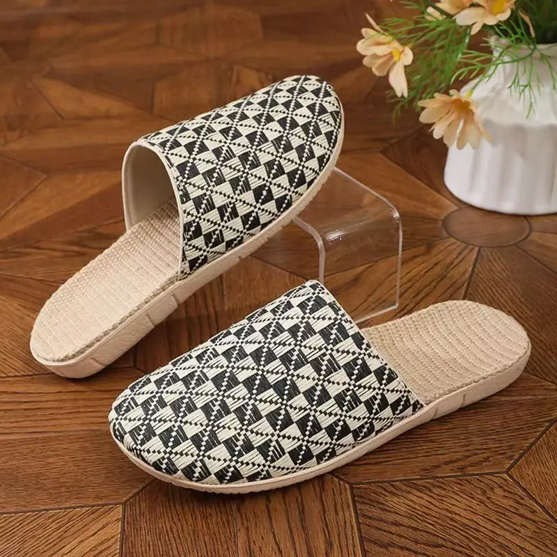 

Men's Spring Summer New Home Linen Home Slippers Lightweight Breathable Non Slip Lovers Baotou Wood Floor Silent Slippers