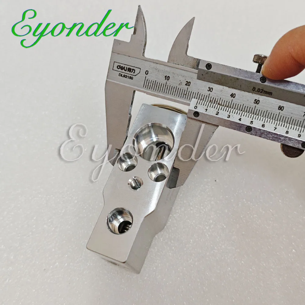 1 unidad de válvula de expansión de bloque AC TXV para Nissan CUBE NV200 Van TIIDA Hatchback EVALIA Renault KOLEOS 2,0 92200-1u60a 922001u60a