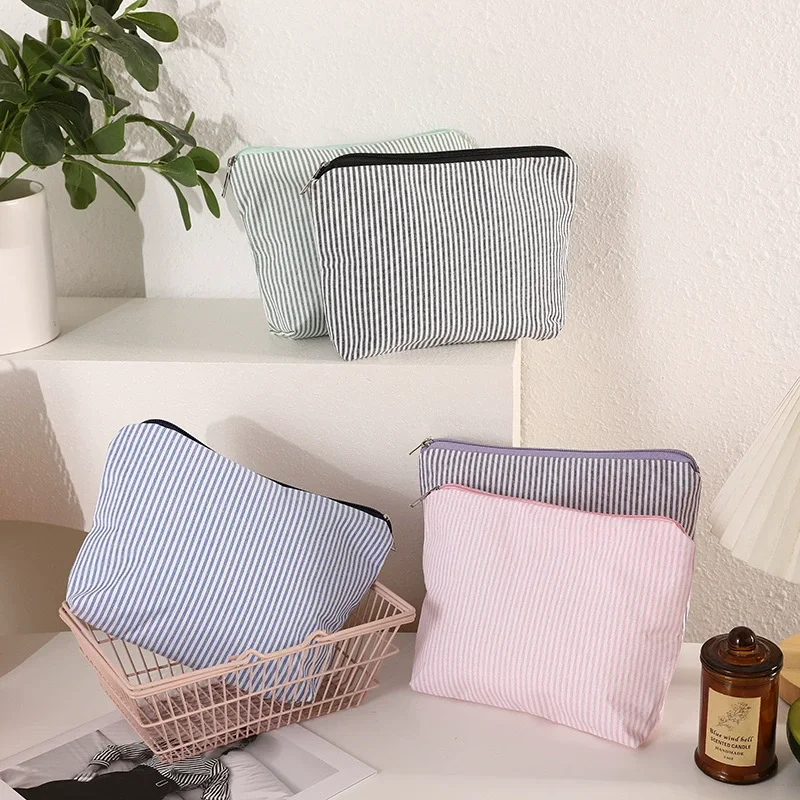 Striped Women Cosmetic Bag Large Capacity Cute Girls Portable Travel Skincare Wash Storage Makeup Pouch