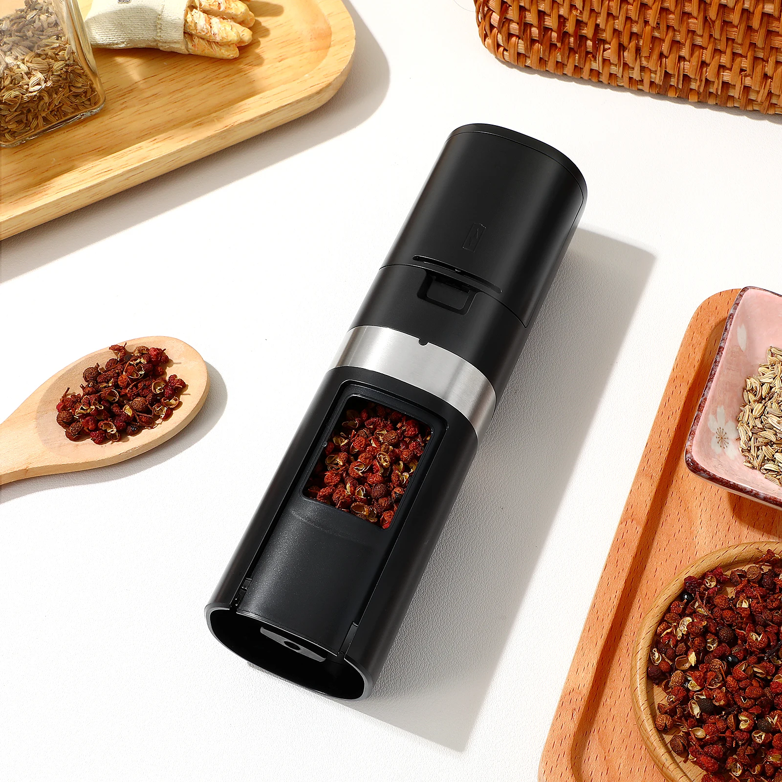 

2PCS Electric Set TypeC Charging Adjustable Coarseness Salt Pepper Grinder Set Electric Pepper Grinder Kitchen Gifts
