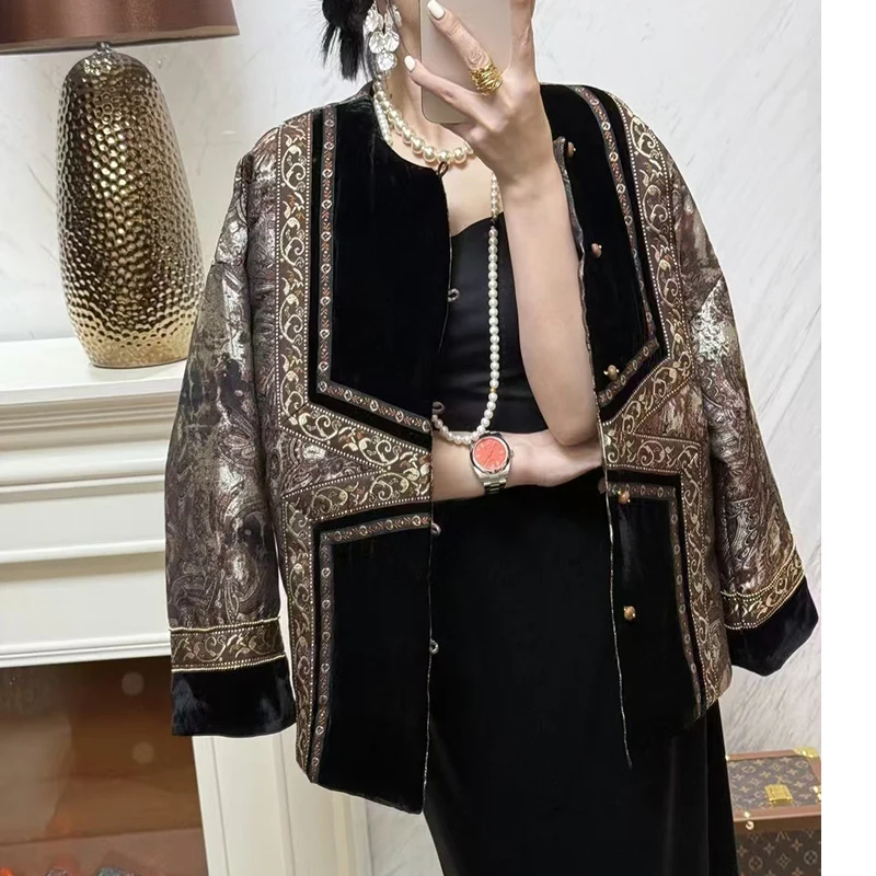 Winter New High End Retro Jacquard Spliced Velvet Jacket Elegant Round Neck Contrastive Color Cuffs Warm Cotton Jacket S-XXL