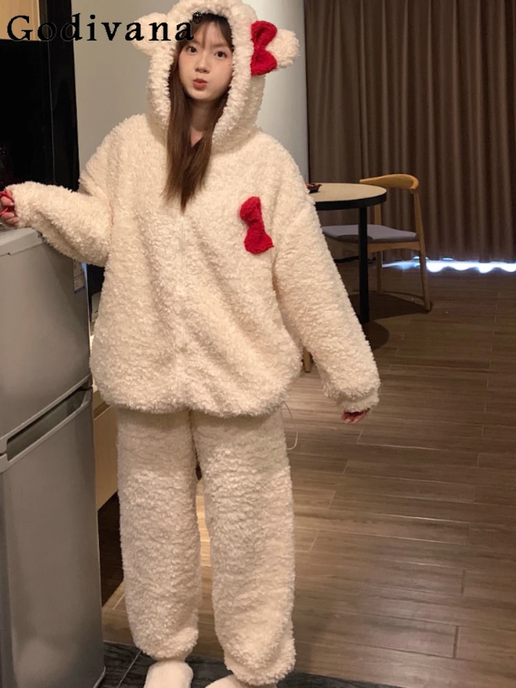 كبيرة الحجم الشتاء النساء سميكة مقنعين المرجان بيجامة من الصوف مجموعة 2025 جديد الحلو فضفاض الدافئة الحد من العمر مريحة المتسكعون #1