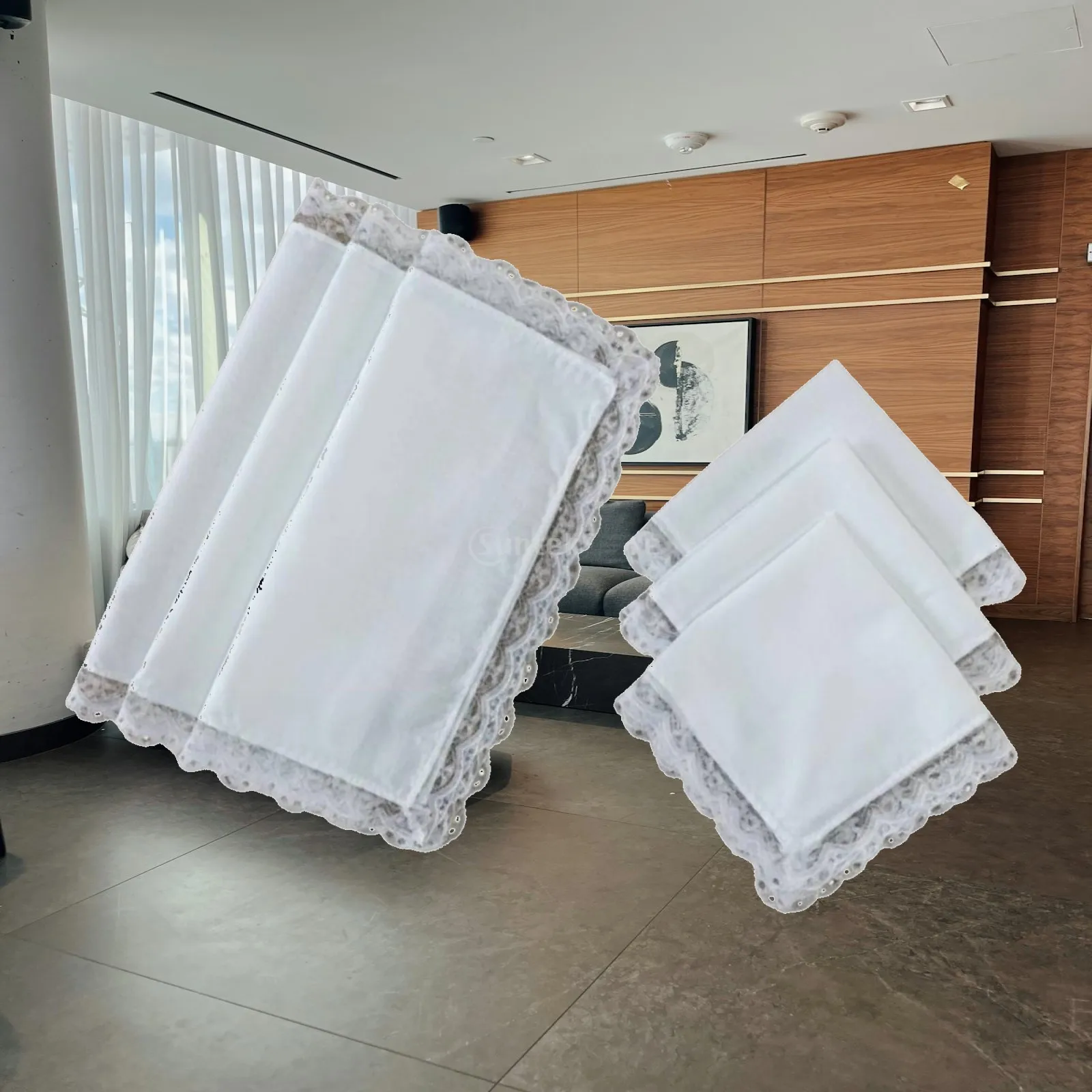 高級コットン製ハンカチ。diy刺繍用レーストリム。カスタムメイドのウェディングギフトに最適な大判アクセサリー。