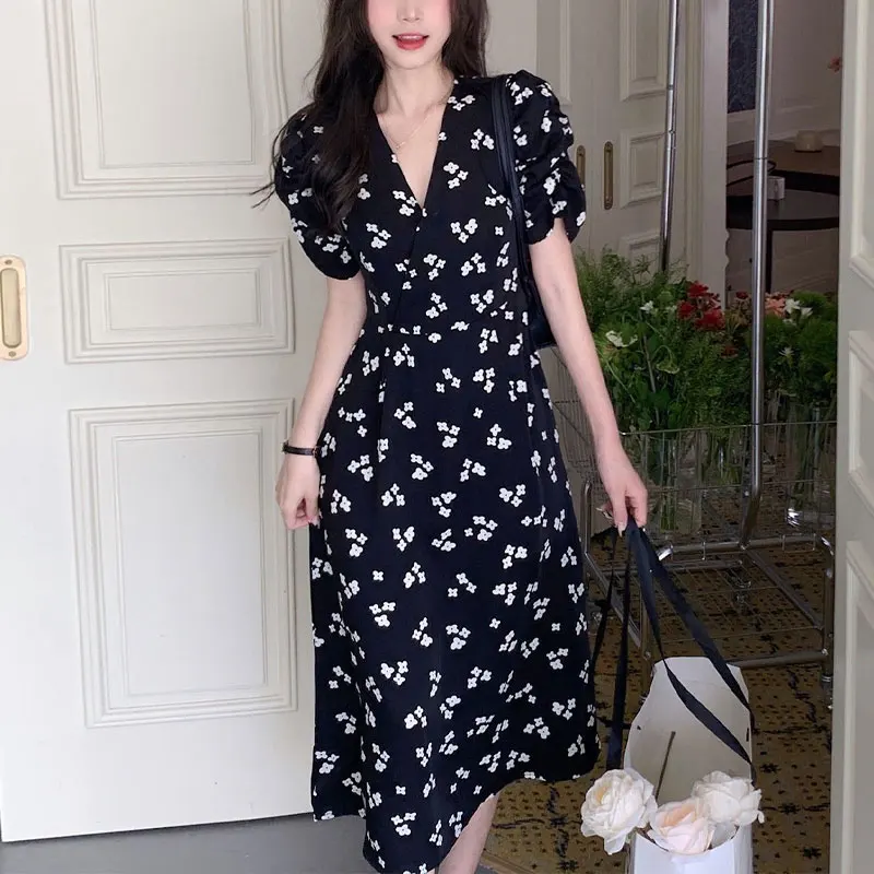 Female Clothing Waist Long Dress Vintage Broken Flowers Printed Summer French Style Elegant V-Neck Fashionable A-Line Dresses