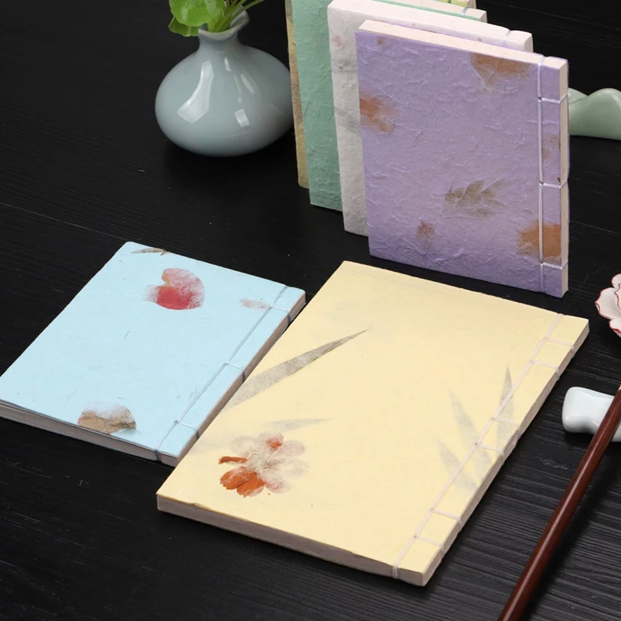 Quaderno per schizzi di calligrafia cinese Carta Xuan fatta a mano 48 pagine Quaderno tradizionale rilegato con filo per pittura con penna a pennello