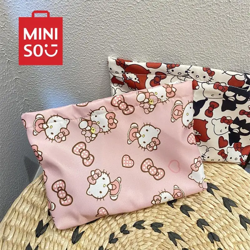 Hello Kitty Girl-Bolsa de maquillaje Kawaii de gran capacidad, bolso de almacenamiento de artículos pequeños portátil, bolso de viaje para auriculares, cartera cero