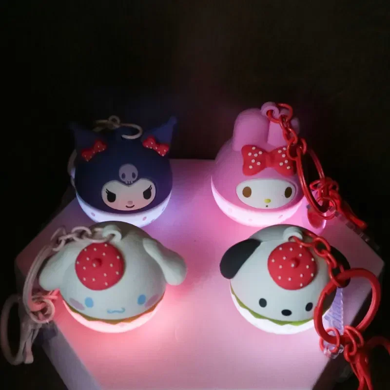 Miniso sanrio personagens morango temporada série led luminoso pingente chaveiro saco de escola decoração presente aniversário kawaii