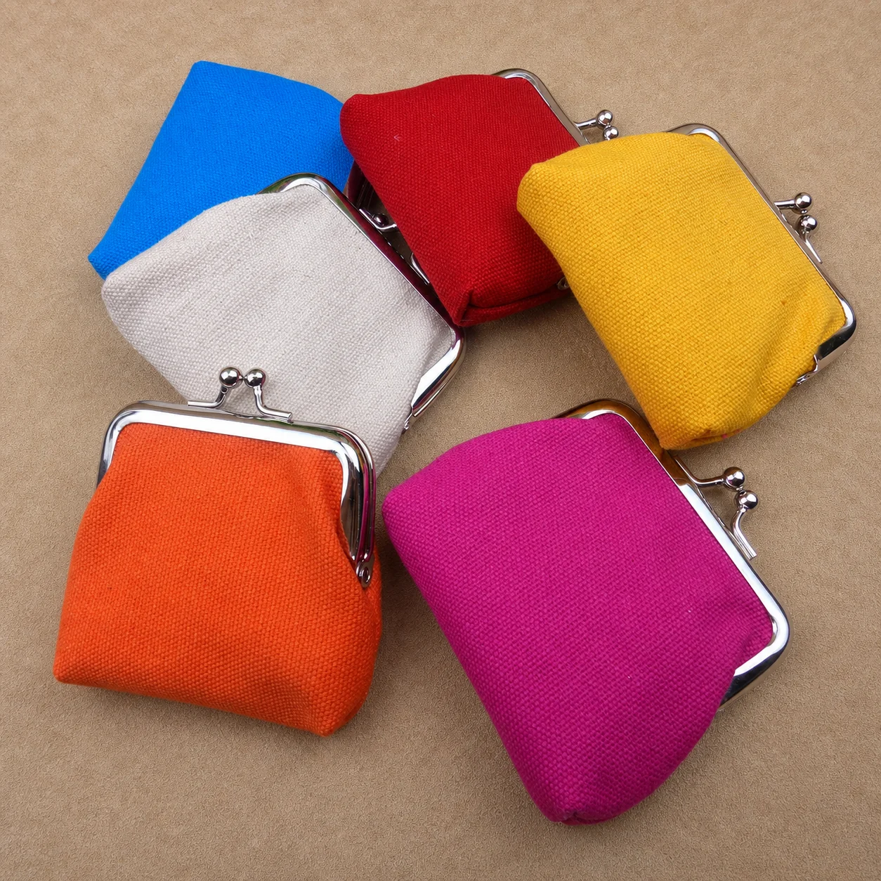 Small Change Pouch Lightweight Canvas Kiss-Lock Coin Purse Unisex Coin Purse Compact 3 Inch Change Pouch For Daily Commuting