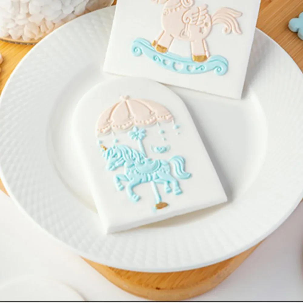 Cute Unicorn Birthday Cookie Plunger Cutters Fondant Cake Mold Biscuit Sugarcraft Cake Decorating Tools Cookie Stamp