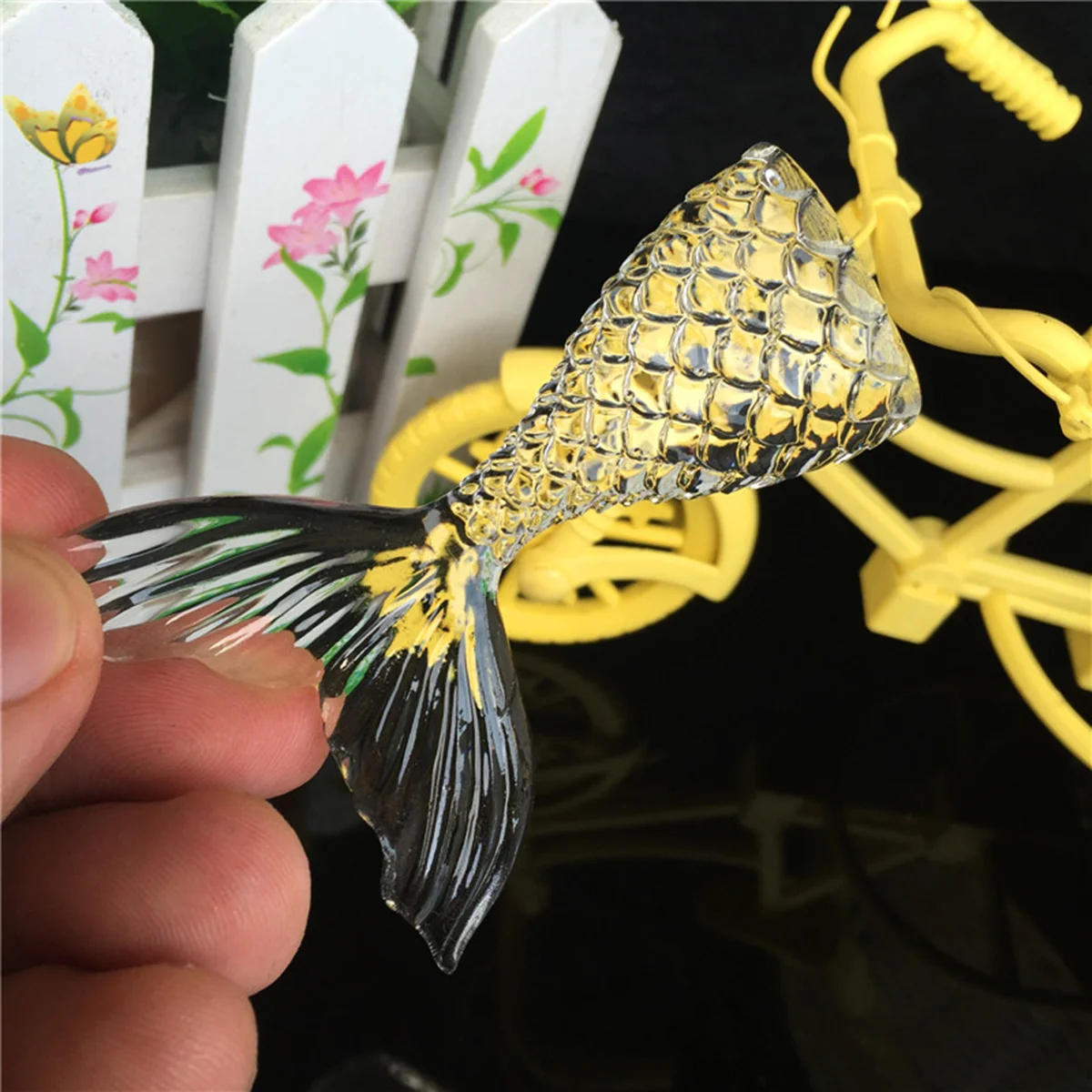 

2Pcs Large Fish Tail Silicone Epoxy Mold Tear-Resistant for DIY Craft Projects Crystal Jewelry Making Creative Fish Tail Resin