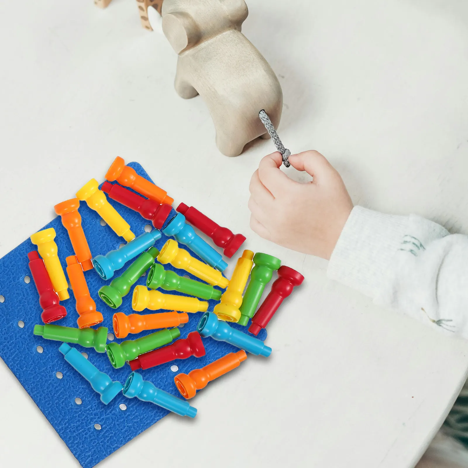 1Set Educational Peg Board with Bright Mushroom Pegs for Toddlers Hand Eye Coordination Sorting Counting Pattern Making