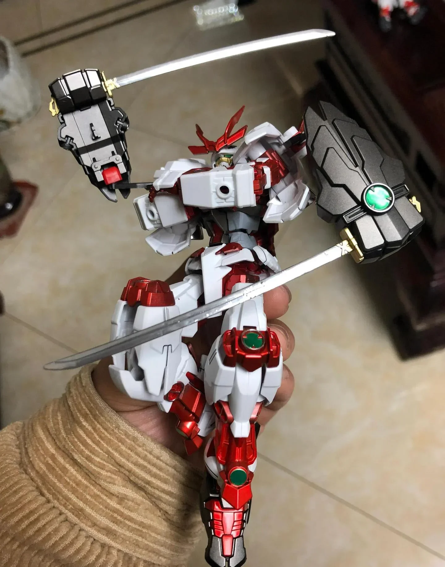 Hg 1/144 modelo de montagem astray brinquedo mecha figura de ação modelo de plástico bloco de construção acessórios criança anime fabricar brinquedo