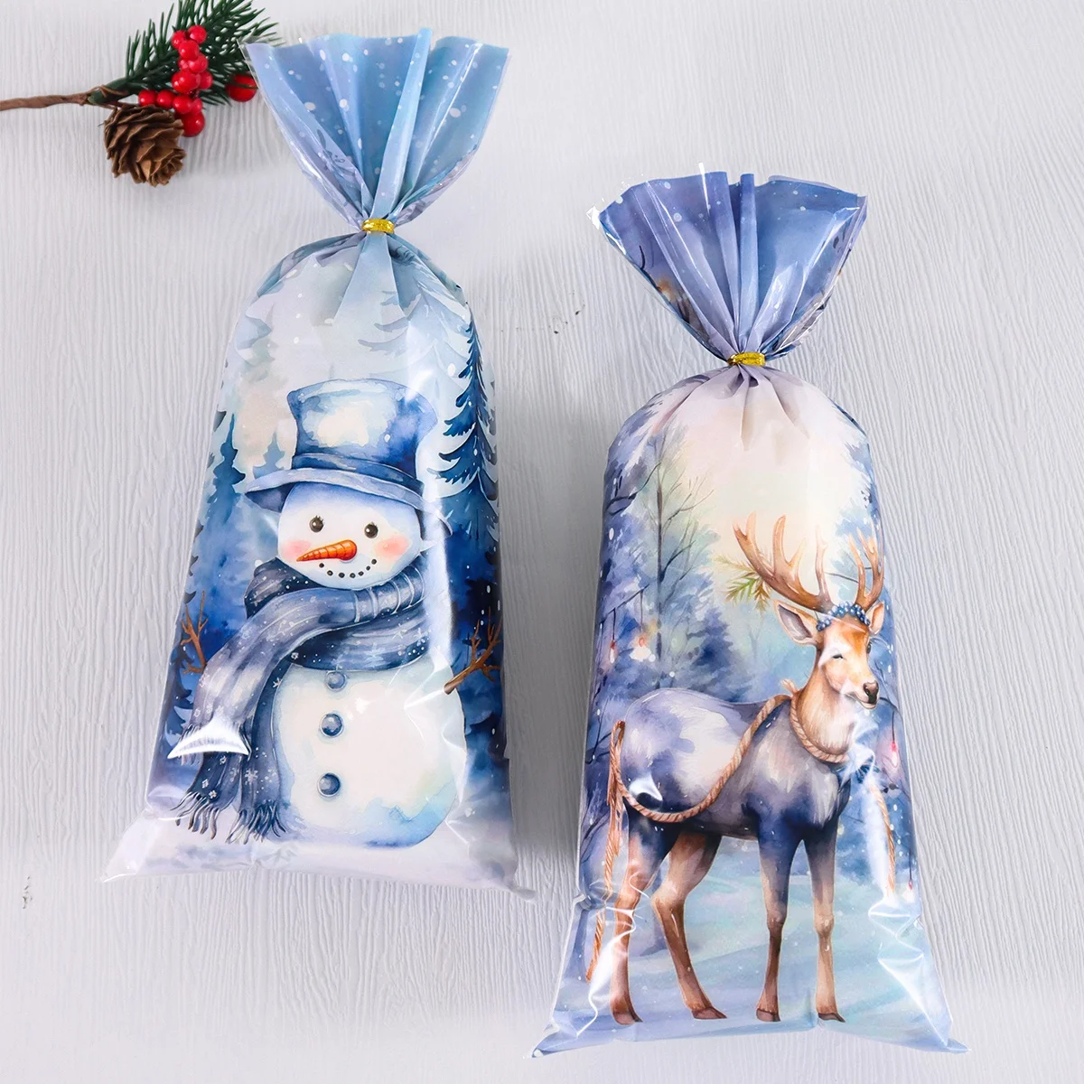 25/50/100 قطعة أكياس حلوى عيد الميلاد الزرقاء سانتا شجرة عيد الميلاد هدية التعبئة والتغليف حقيبة الشتاء عطلة زينة عيد الميلاد 2025 نافيداد نويل