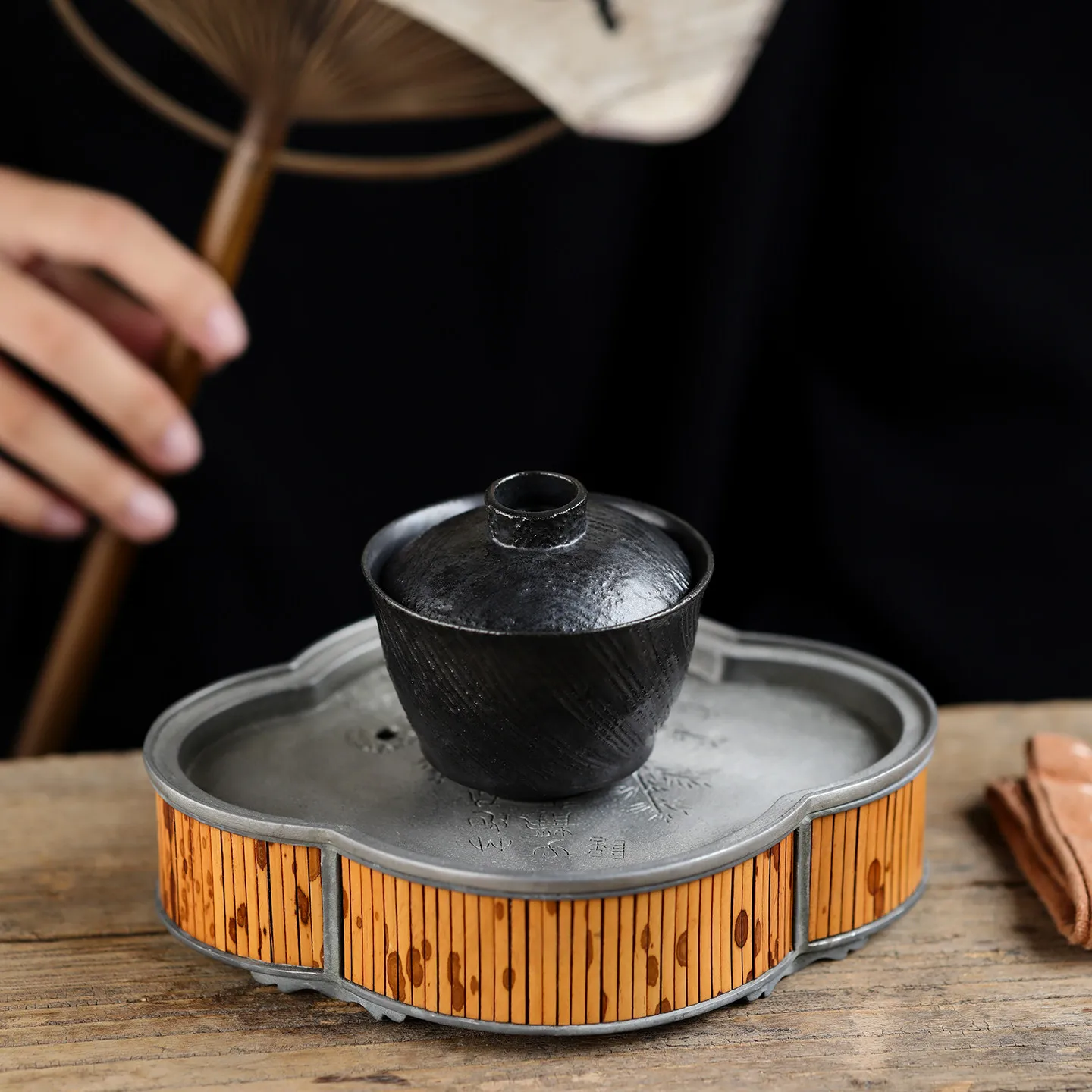Black Glaze Flared Gaiwan, Vintage Ceramic Lidded Tea Bowl and Tea Brewer for Everyday Tea Brewing and Guest Service
