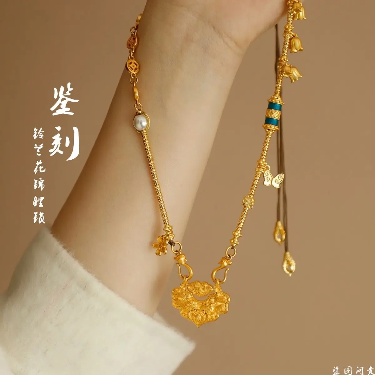 New Style Carved Koi Lock of Good Wishes Lily Pendant Ancient Style Alluvial Gold Accessories Necklace Sweater Chain for Women