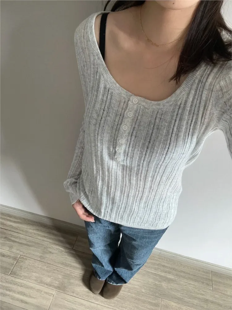 Gray Simple Knit Slim Long Sleeve T-shirt Women Autumn New O-neck Button Cotton Tees Sweet Cute Preppy Style T Shirt Y2K Top