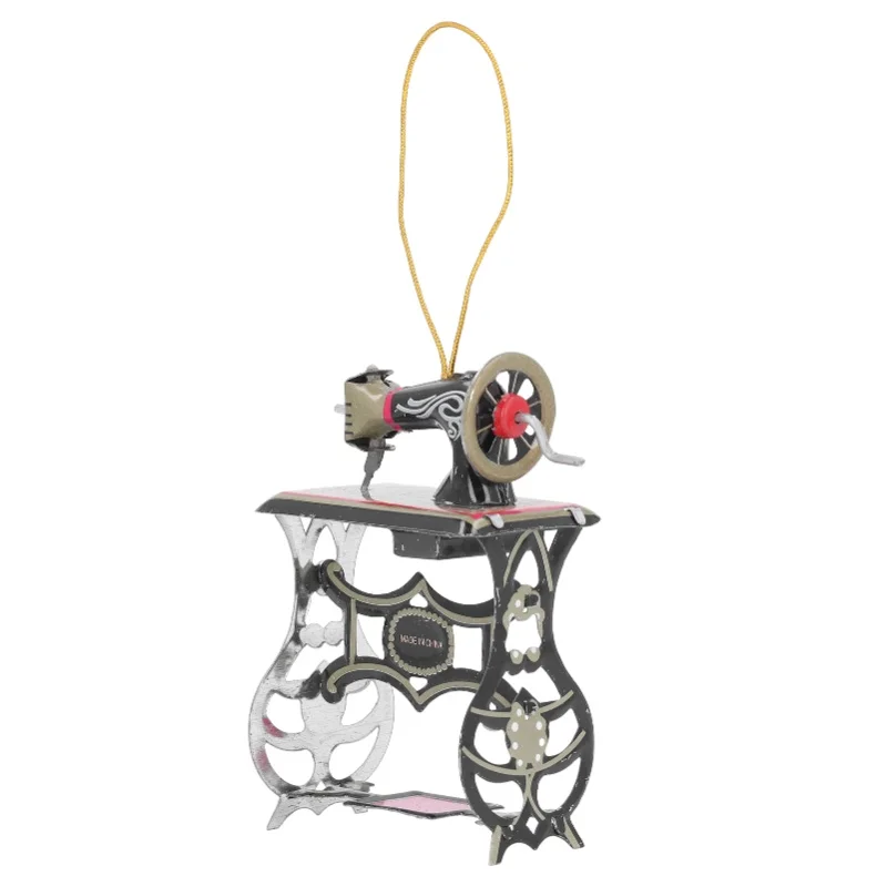 

Sewing Machine Ornament Vintage Table Toy Metal Decoration Pendant For Holiday Party And Collection