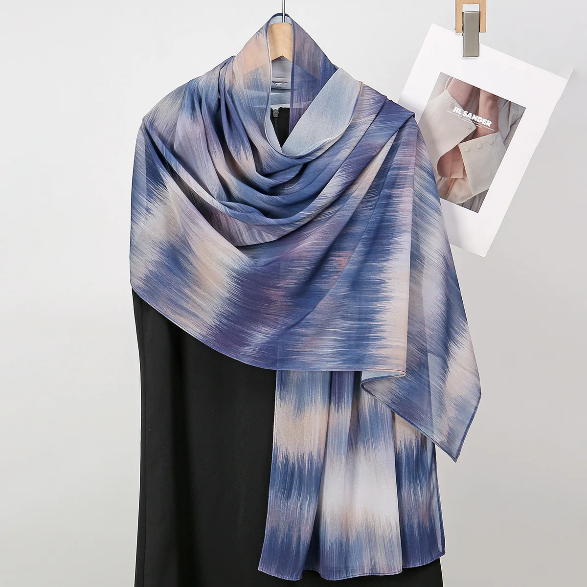 

New Chiffon Printing Digital Printing Long Scarf Turkey Middle East Scarf Malaysia Indonesian Women Ethnic Headscarf