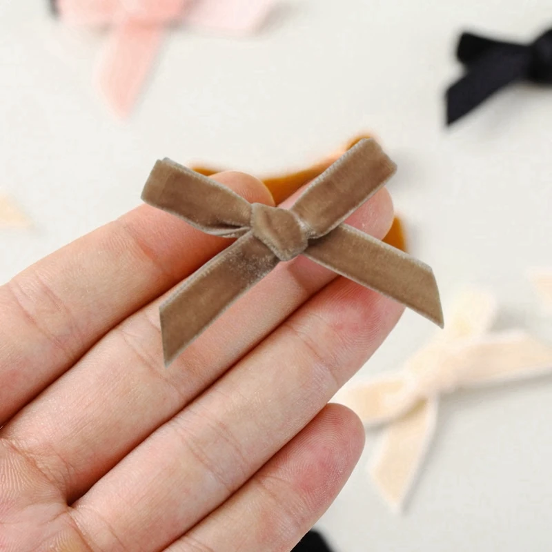 20 Stück/Lot 40x45mm Samtband-Schleifen Bunte Handgemachte Schleifen für DIY-Nähprojekte Hochzeitsdekoration Haarnadel Kleidungszubehör – Detail 5