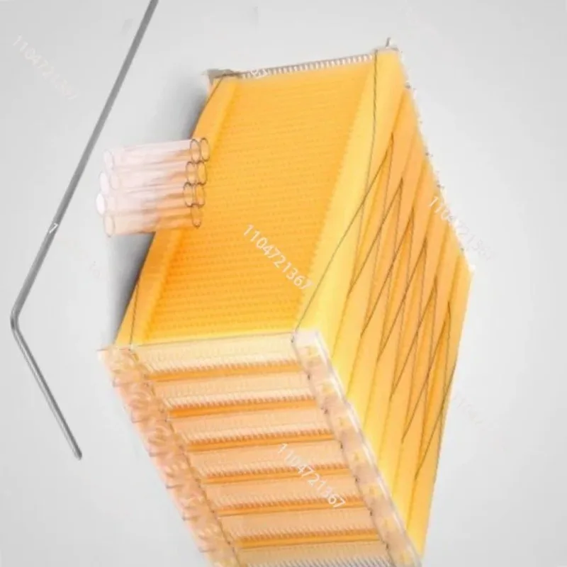 Automatic Honey Collection Flowing Box Bee in The Spleen Bee Plastic Self-flowing Honey Nest Grid Honey Nest Frame Base 1pcs