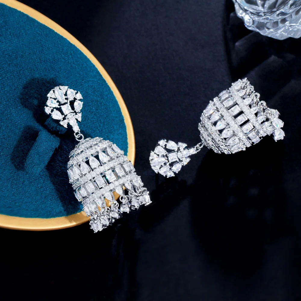 Pera Gorgeous White Cubic Zirconia Long Tassel Large Wind Chime Design Dangle Drop Earrings for Women Party Wedding Jewelry E341