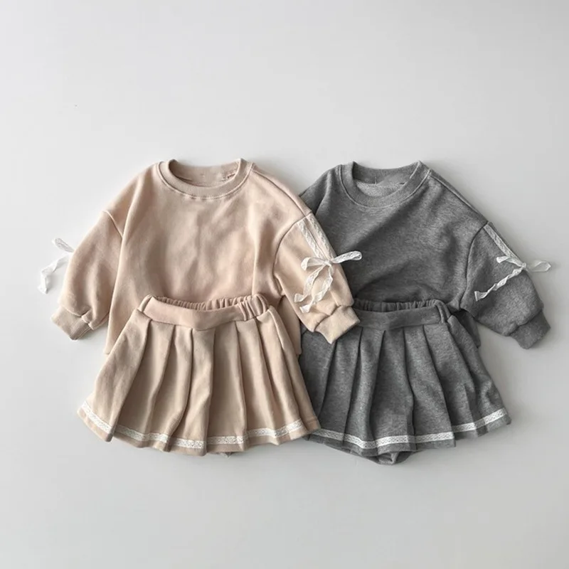 

2026 Spring New Children Long Sleeve Clothes Set Girls Cute Sweet Lace Sweatshirt + Pleated Skirt 2pcs Suit Kids Casual Outfits