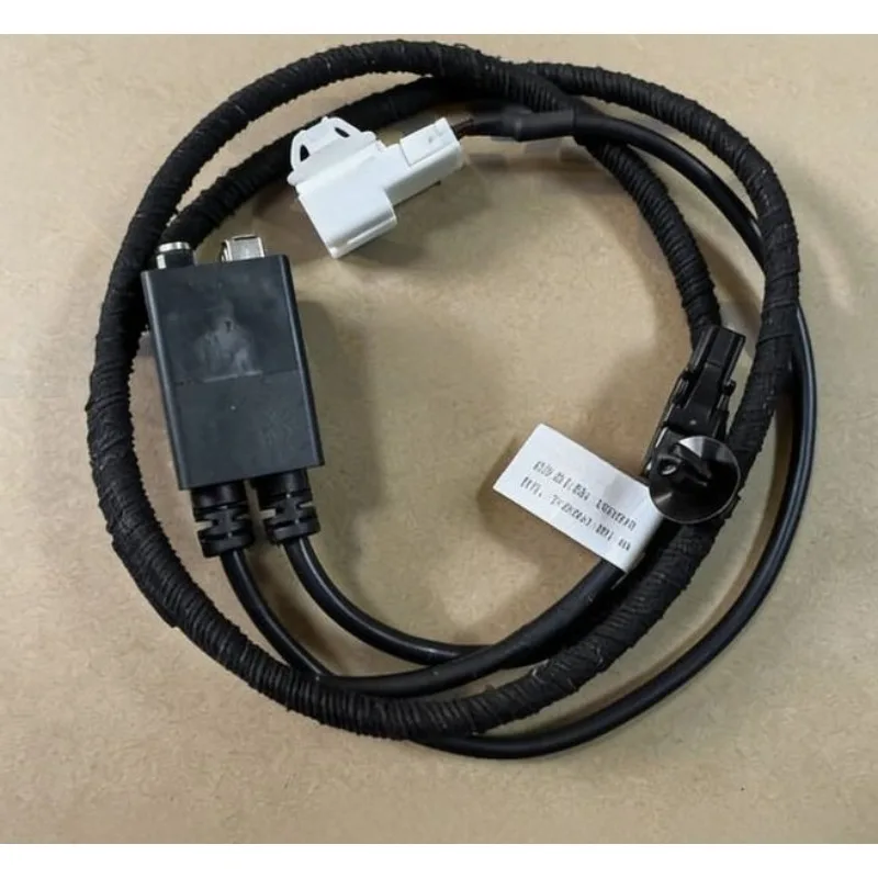 

7925040-M01-BA Абсолютно новый оригинальный кабель-адаптер USB-интерфейса для Changan Cx70