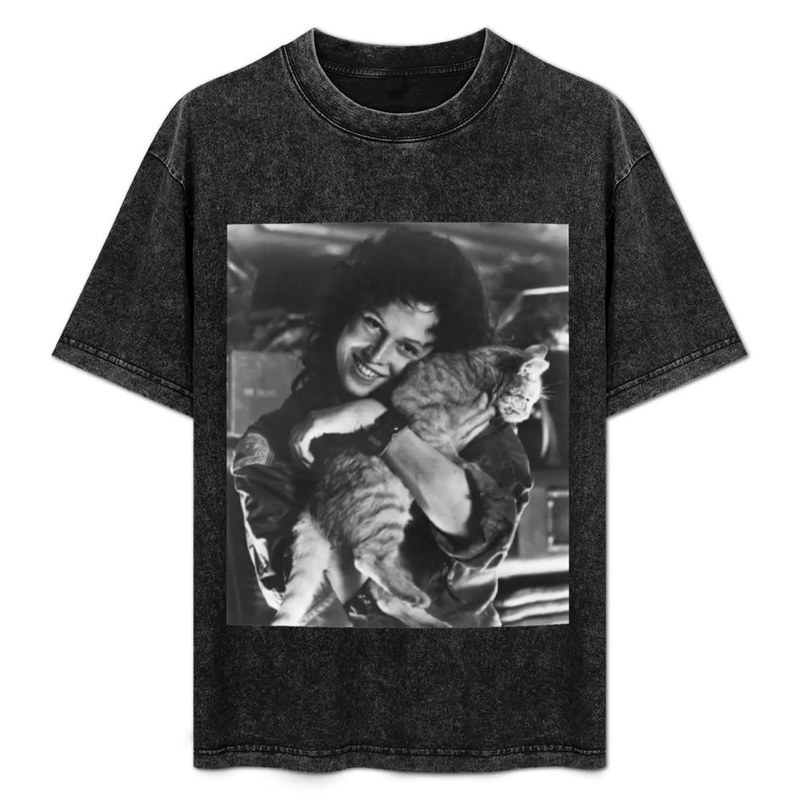 

Ellen Ripley T-Shirt Casual Streetwear Short Sleeve Tee