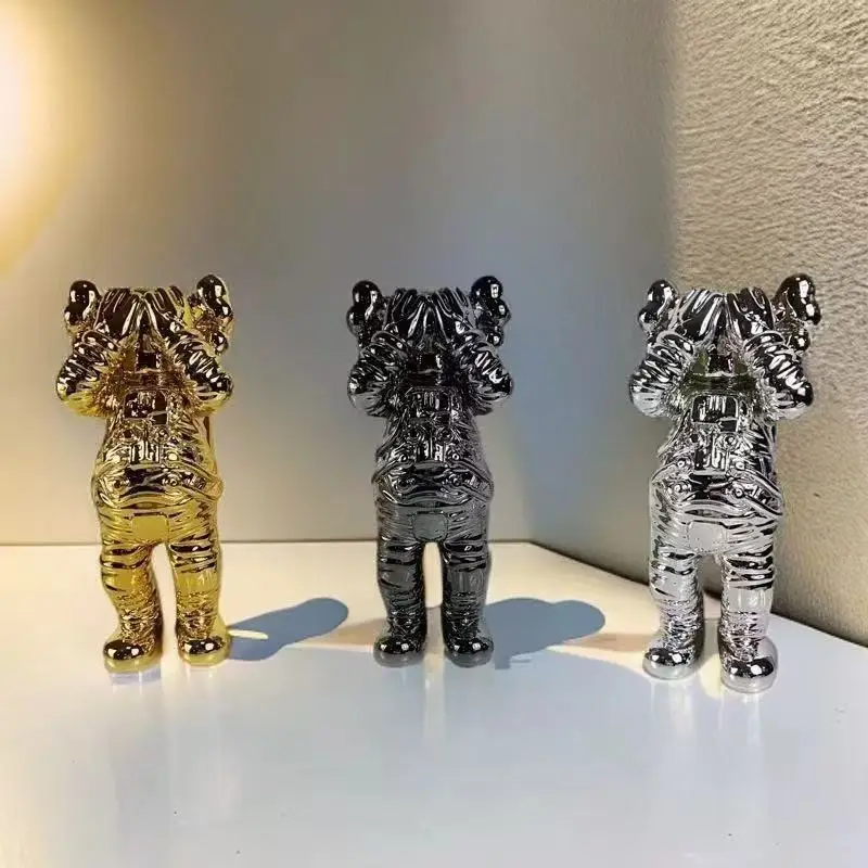 Minimalist Resin Astronaut Ornament Home Decoration Living room Foyer Office Backpack Bear Craft