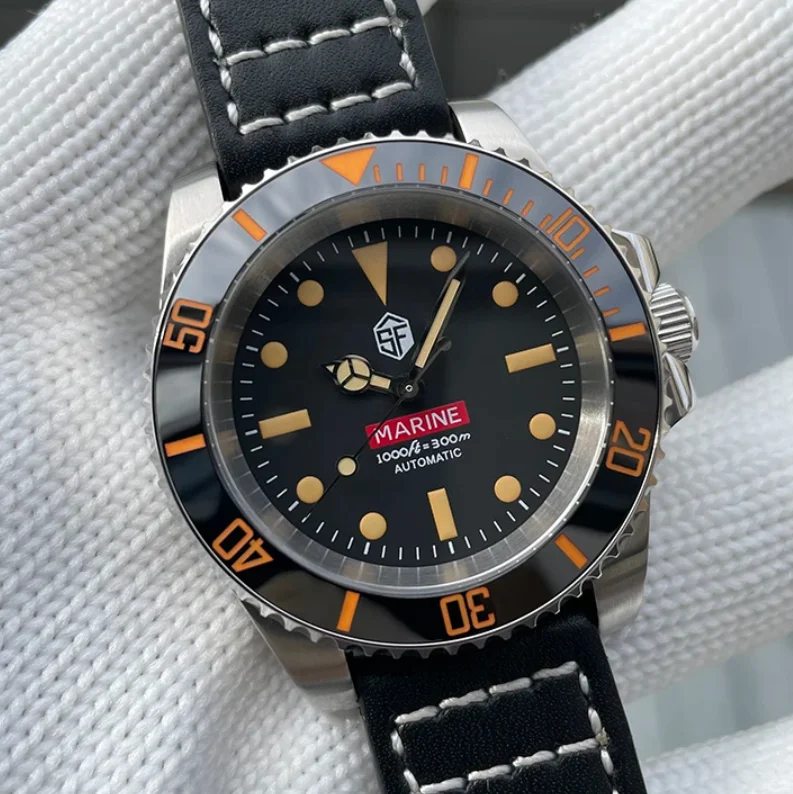 

STEELFLY Men Automatic Watch 41mm Mechanical Wristwatch Diver 20Bar Waterproof C3 Luminous Sapphire NH35 Ceramic Bezel