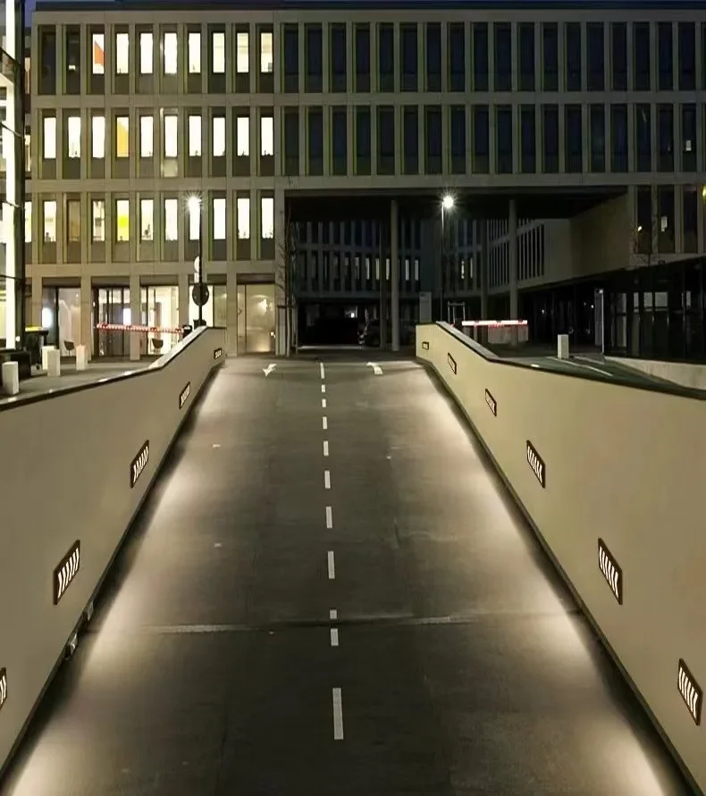 Modern 5W IP65 LED Stair Light - Outdoor/Indoor Surface-Mounted Step Lighting for Garden Wall