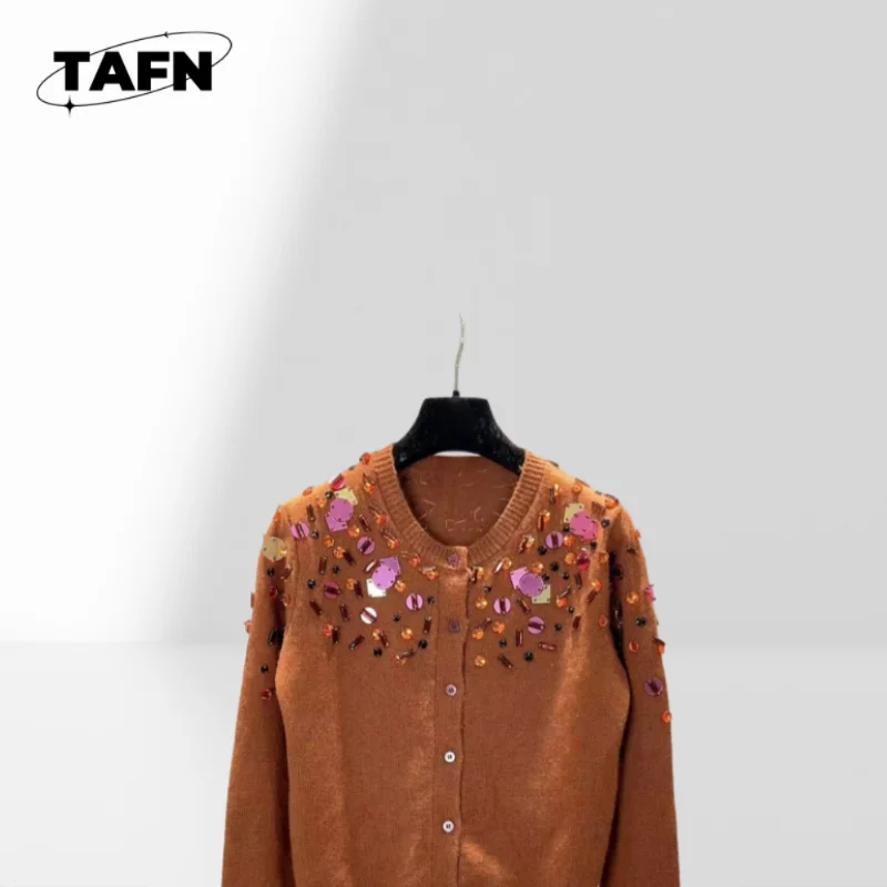 سترة كشمير كلاسيكية فاخرة - تصميم كلاسيكي للأناقة غير الرسمية ملابس تريكو عالية الجودة للارتداء اليومي AI1440